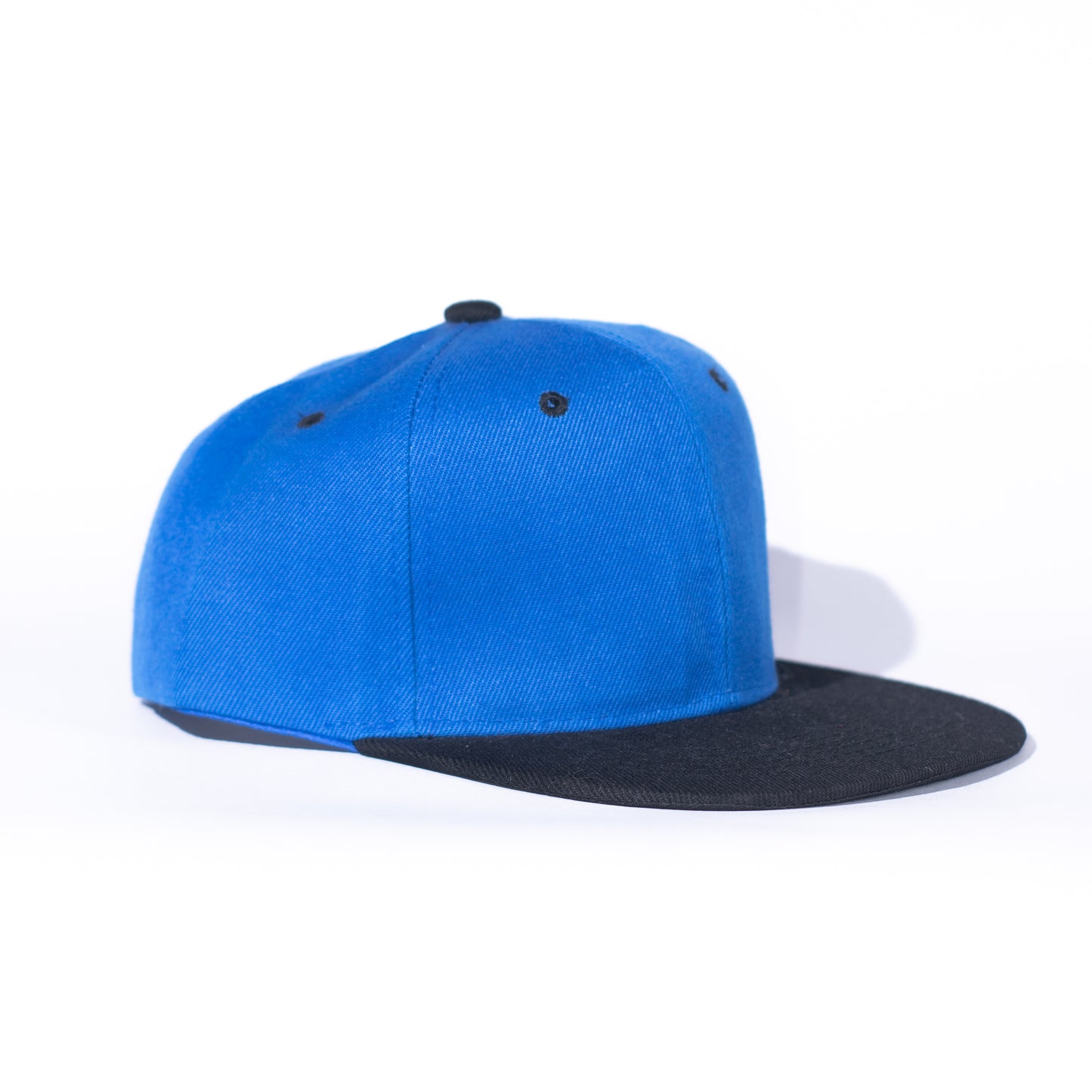 SNAPBACK ESTANDAR COLOR NEGRO AZUL